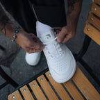 Barebarics - Zing - All White