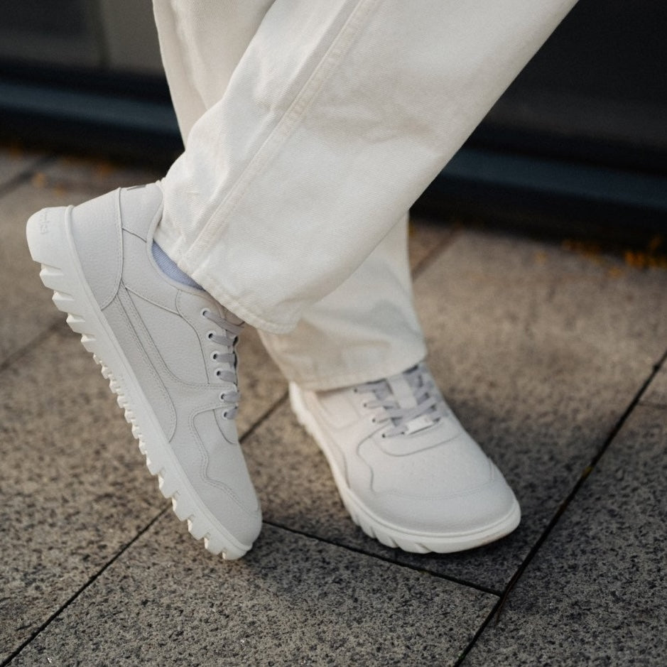 Barebarics - Zing Frost - Light Grey & White